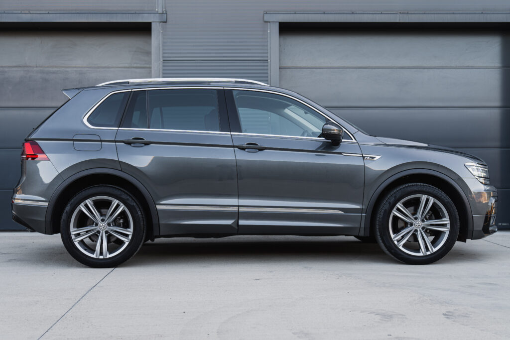 Volkswagen Tiguan 1.4 TSI Highline R-Line - 4Motion