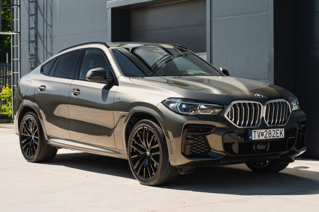 BMW X6 xDrive 40i mHEV A/T