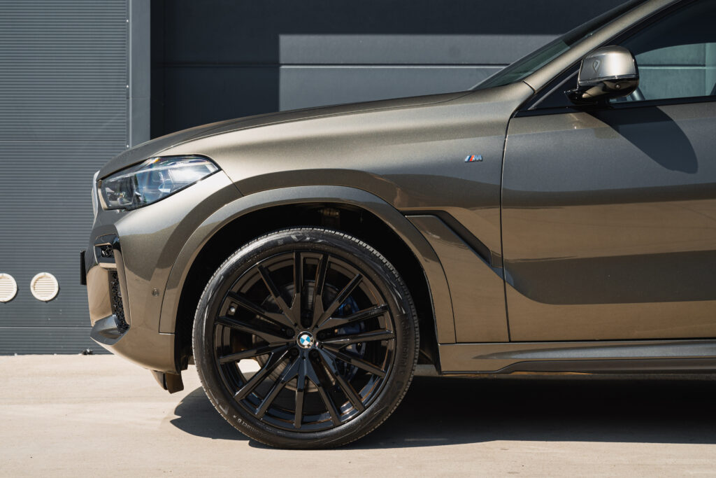 BMW X6 xDrive 40i mHEV A/T