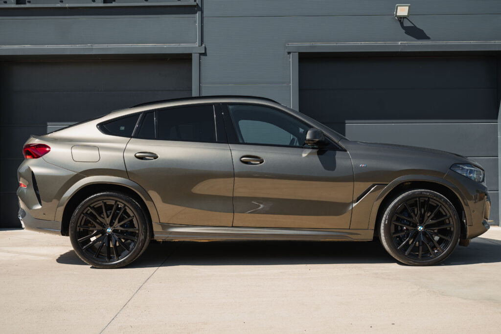 BMW X6 xDrive 40i mHEV A/T