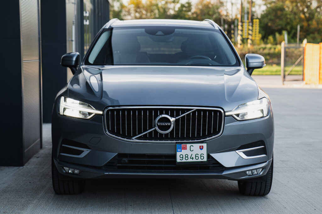 Volvo XC60 B4 Inscription A/T