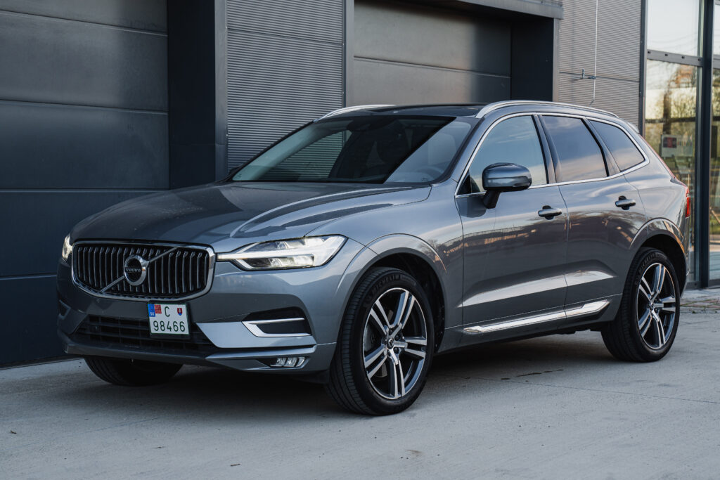 Volvo XC60 B4 Inscription A/T