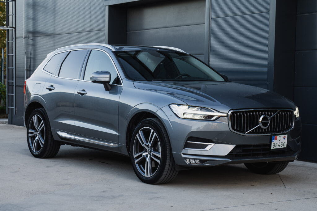 Volvo XC60 B4 Inscription A/T