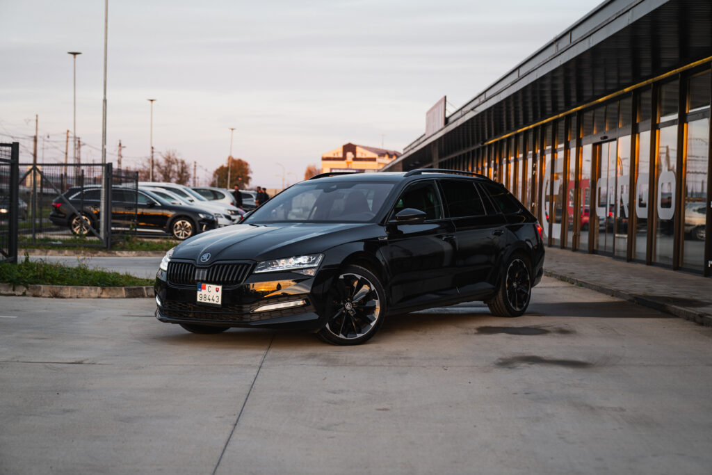 Škoda Superb Combi 2.0 TDI SCR Sportline DSG