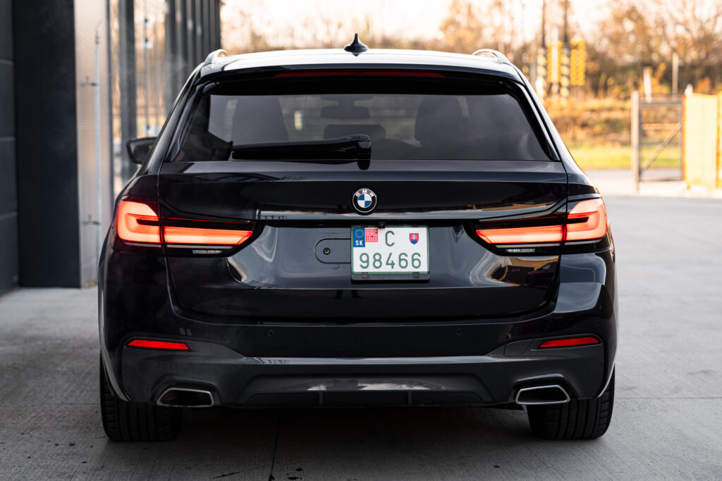 BMW Rad 5 Touring 520i mHEV A/T