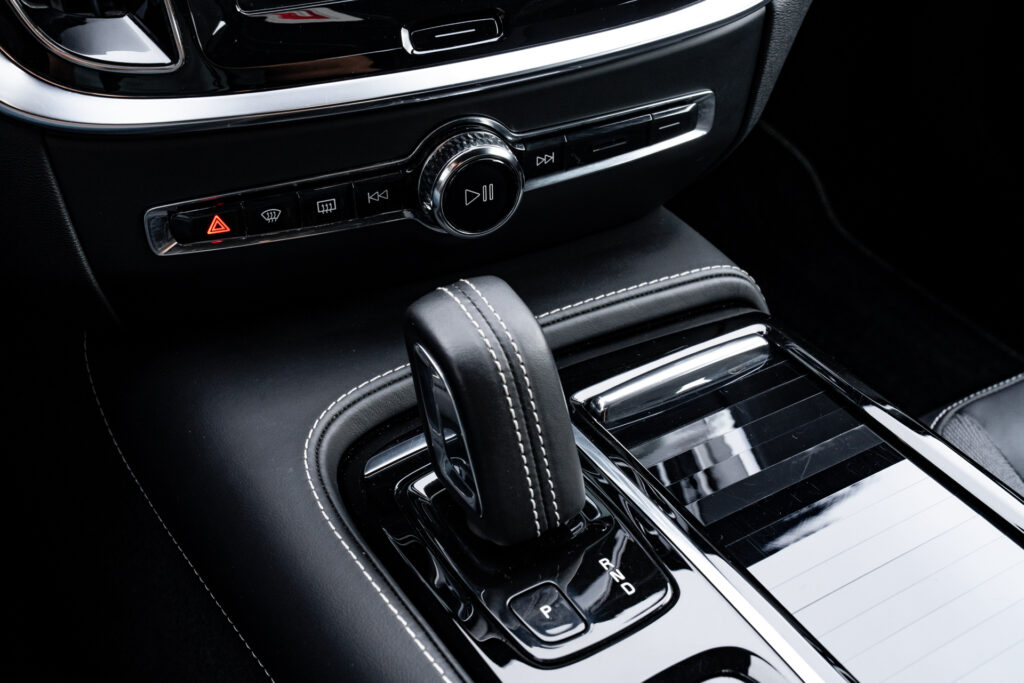 Volvo V60 T6 R-Design - Pohon všetkých kolies