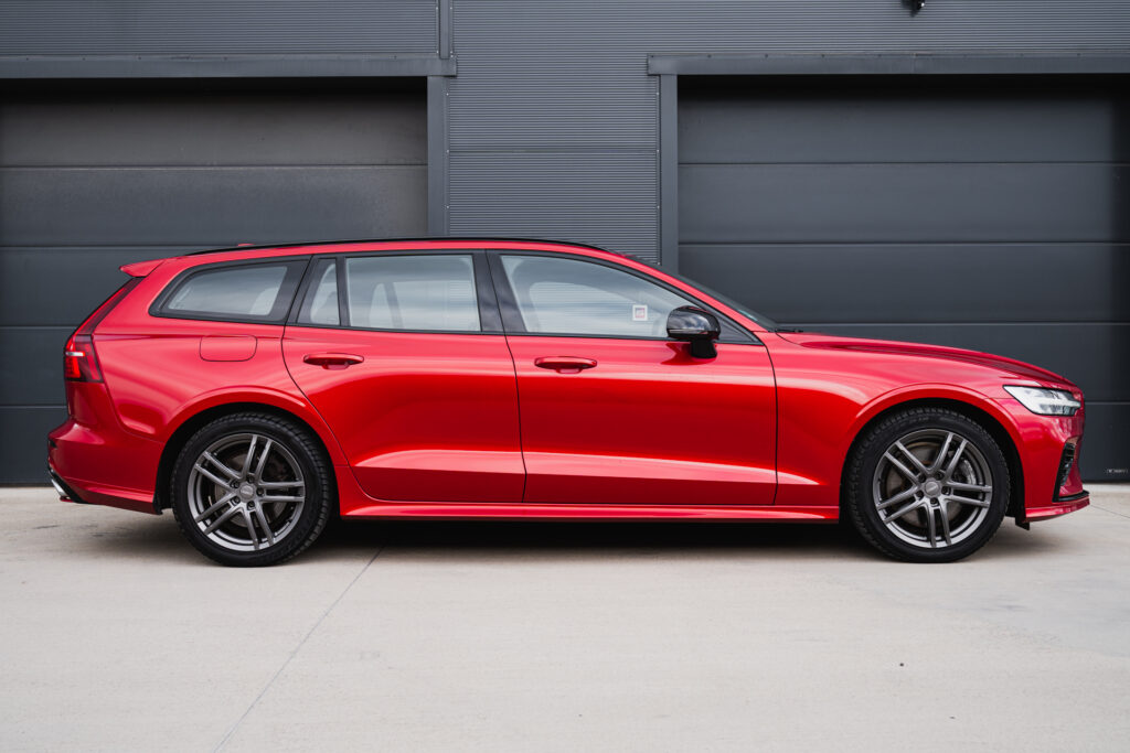 Volvo V60 T6 R-Design - Pohon všetkých kolies